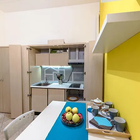 Yellow Vintage Studioflat Appartement