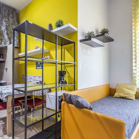 Yellow Vintage Studioflat Appartement *